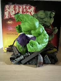 The Incredible Hulk Marvel Universe Bust Diorama LE 0717/1000 | eBay