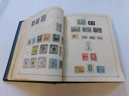 Lot - International Stamp Album
