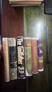 Vintage Book Collection: Explore Rare Editions for Sale