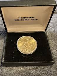 The National Bicentennial Medal 1776-1976 Statue of Liberty w Box!!!!!!! | eBay