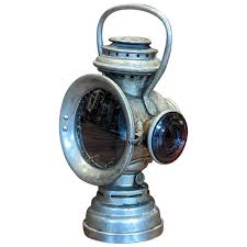 The Nerverout Insulated Kerosene Safety Lamp Rose ...