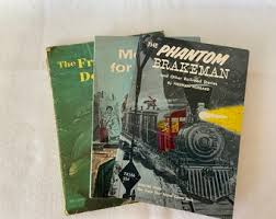 Deadline at Spook Cabin by Eugenia Miller -1958 Copyright - 1969 Edition Scholastic Paperback Book - Etsy