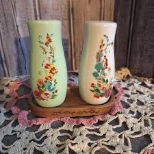 Pioneer Shakers - Etsy