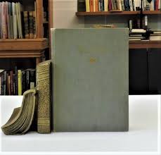 Bread and Roses by Dorothy Corrigan Sproule | Biblio