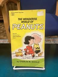 Vintage The Wonderful World Of Peanuts by Charles Schultz ...