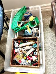 HUGE Lot of Thomas The Tank Engine Train Set and Table