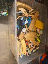 Yard sale thrift shop added a new... - Yard sale thrift shop