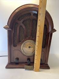 Vintage THOMAS COLLECTORS EDITION Wood Radio & Cassette ...