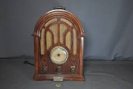 Rádio modelo Capelinha Classic Collector`s Edition -med ...