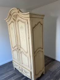 Thomasville Armoire