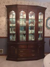 Thomasville Traditional Cherry Lighted China Cabinet, 81" x ...
