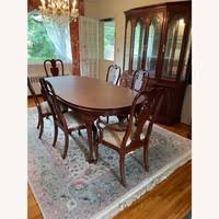 Ethan Allen Queen Ann Dining Table & Chairs - AptDeco