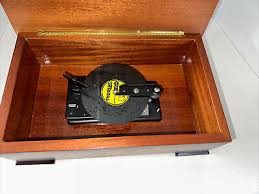 Vintage THORENS Sorrento Switzerland Inlaid Disc Music Box w 10 Metal Discs | eBay
