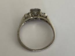 Art Deco Three-Stone Diamond Engagement Ring For Sale at 1stDibs