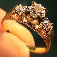 14K 3 DIAMONDS Engagement RING 1960s 14K Size 3-3/4 (item #1085461)