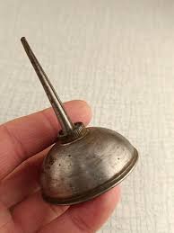 Vintage Soviet Thumb Pump Oil Can Russian Handheld Tin Metal Oiler USSR | eBay