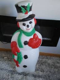 TPI 1995 Snowman Wreath Blow Mold 41" lights up | eBay