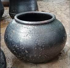 Capria Black Earth Ware Pot Planter | Chairish