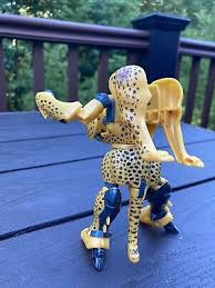 Transformers Beast Wars Cheetos Green Eyes Deluxe Figure | eBay