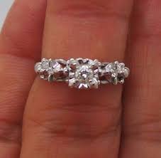 STUNNING 14K WG ROUND DIAMOND ENGAGEMENT RING .12 tcw SZ 6 ...