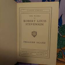 Treasure Island by Robert Louis Stevenson, Hardcover | Pangobooks