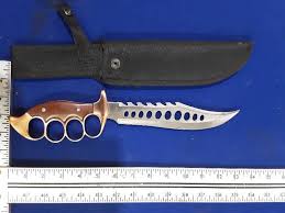 Brass knuckle knife with sheath | Hunting, Sporting Goods ...