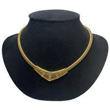 Vintage Signed Trifari Gold Tone Metal Mesh Snake Scale ...