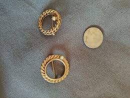 vintage Gold Toned Brooch Lot