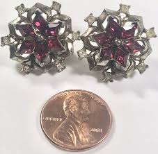 CROWN TRIFARI VINTAGE BRONZE TONE RED CRYSTAL FLOWER CLIP ON ...