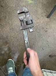 What is this I use it every day family handmedown : r/AntiqueTools