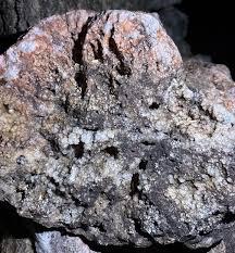 Rock Identification : r/whatsthisrock