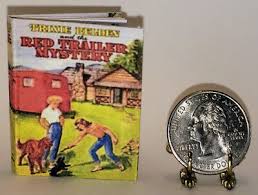 1:6 SCALE MINIATURE BOOK RED TRAILER MYSTERY TRIXIE BELDEN PLAYSCALE | eBay