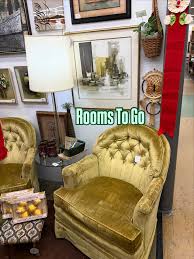 Perfect Brass Swan Side Table with Glass Top ...