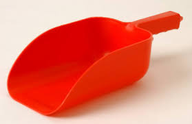 Feed Scoop, Red Styrene, 5-Pts. - True Value Hardware
