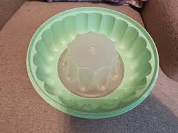 Vintage TUPPERWARE Jadeite Style Mint Green Jello Mold Ring Jel-n-serve 2 Pc | eBay