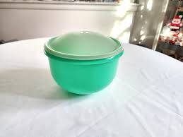 Vintage Tupperware 1424-1 Crisp-it Cabbage Lettuce Keeper ...