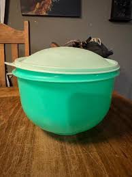 Vintage Tupperware Lettuce Keeper Crisper # 1424 Green W ...
