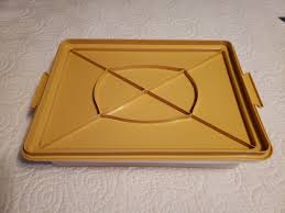Vintage Tupperware Rectangle Cake Taker Carrier Harvest Gold ...
