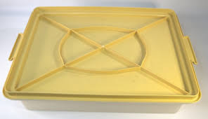 Vintage Tupperware Harvest Gold Rectangle Cake Taker Carrier ...