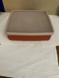Vintage Tupperware 670 Square Away Sandwich Container Burnt ...