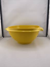 VTG 8" Wide TUPPERWARE #836-15 Marigold Yellow BOWL Sale ...