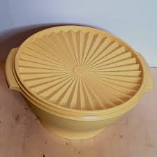 Vintage Tupperware Salad Bowl Harvest Gold | Mercari