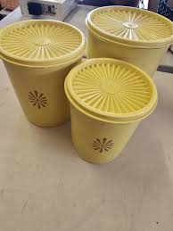 Tupperware Harvest Gold Canisters Set Of 3 | Mercari