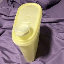 Vintage Tupperware Beverage Buddy #587 2 Quart Size | eBay