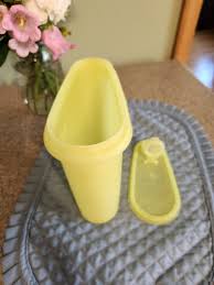 Vintage 1970's Lemon Yellow Tupperware Slimline 1 Qt. Juice Pitcher #792 - Etsy Canada