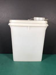 Vintage Tupperware | Store 'N Pour 3 Cup Container 499-12 ...