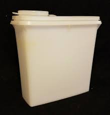 TUPPERWARE Store and Pour Clear Cereal Containers with lid ...