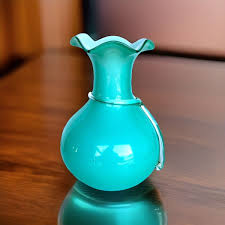 Vtg Turquoise & White Hand Blown Cased Glass Vase with Applied Ribbon, 11" Tall | eBay