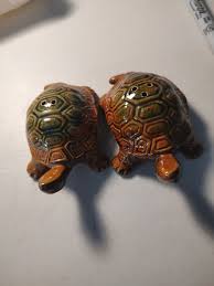 RETRO TURTLE SALT & PEPPER SHAKERS | eBay