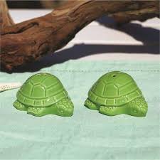 Ceramic Sea Turtles Salt & Pepper Shakers | Ocean & Beach ...